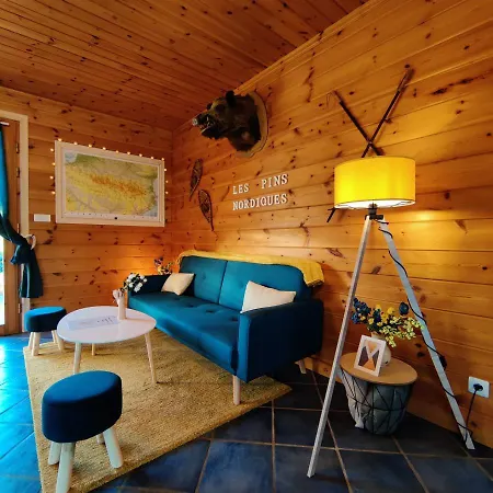 Les Pins Nordiques Chalet Dans Les Pyrenees Alpehytte Siradan