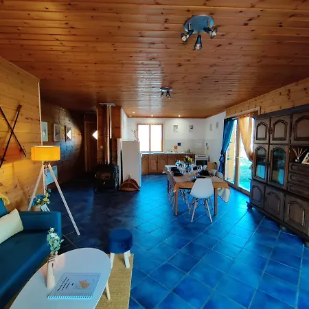 Les Pins Nordiques Chalet Dans Les Pyrenees