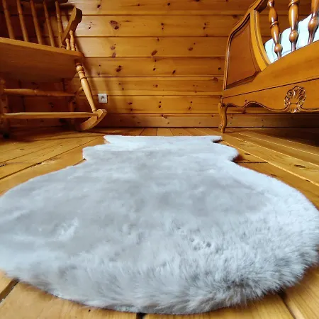 Les Pins Nordiques Chalet Dans Les Pyrenees Alpehytte *